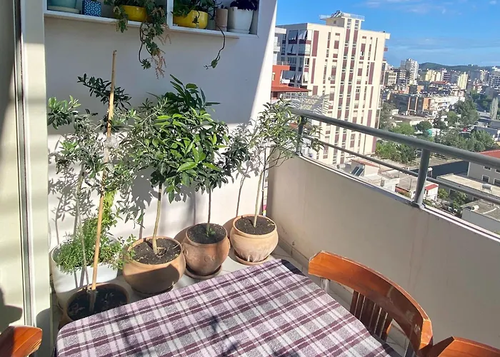 George Luxury